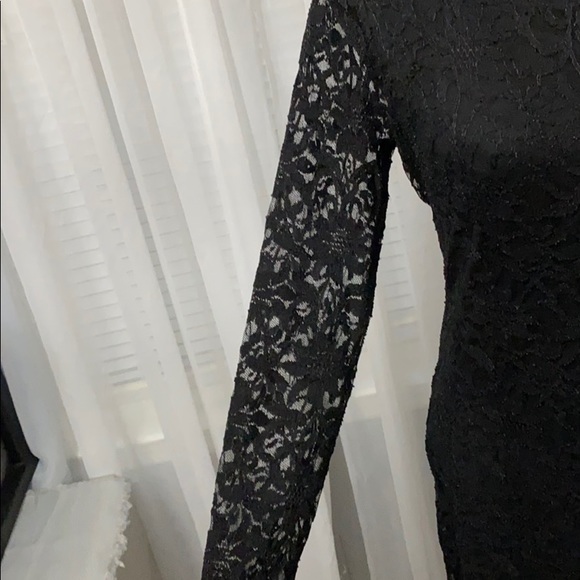 Dress - Picture 5 of 6